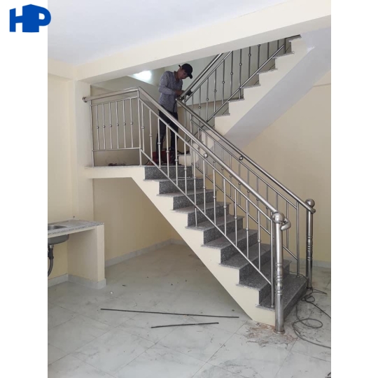 Cầu Thang inox 7